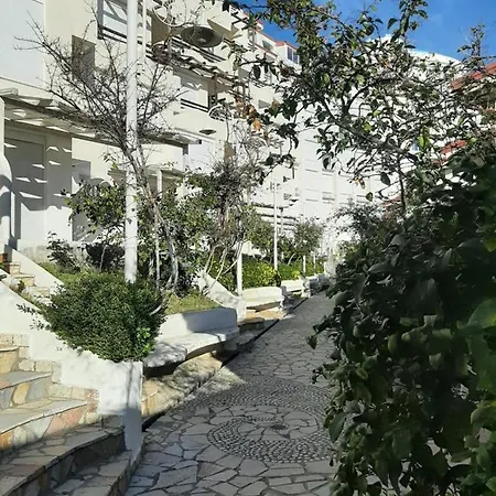 Kela 3 Apartment Sarande