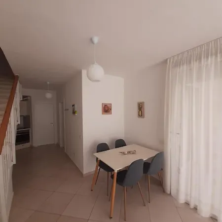 Apartment Kela 3