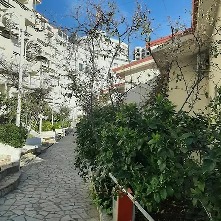 Apartment Kela 3 *