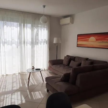 Apartment Kela 3 *