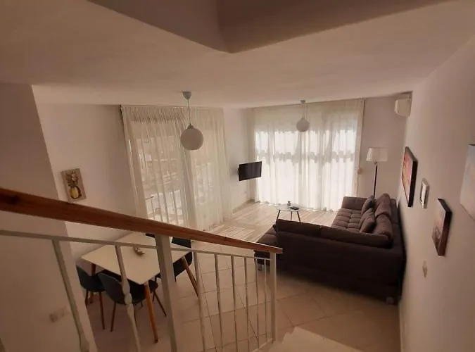 Apartamento Kela 3 *